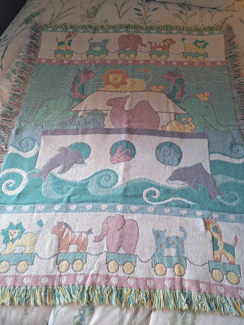 Baby Animal Train Noah Ark Woven Tapestry Fringe Nursery blanket Throw 36x48 vtg